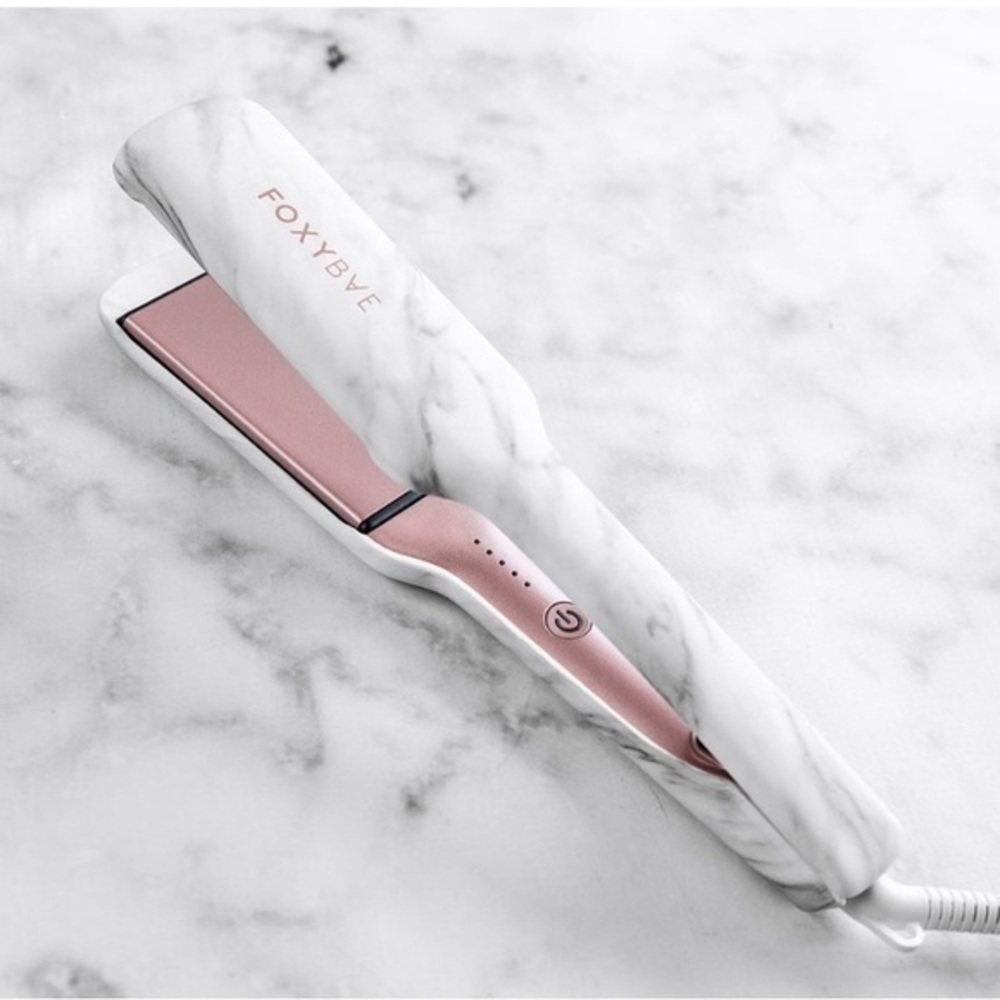 Foxybae brand marble flat iron 1.75” plate NIB
